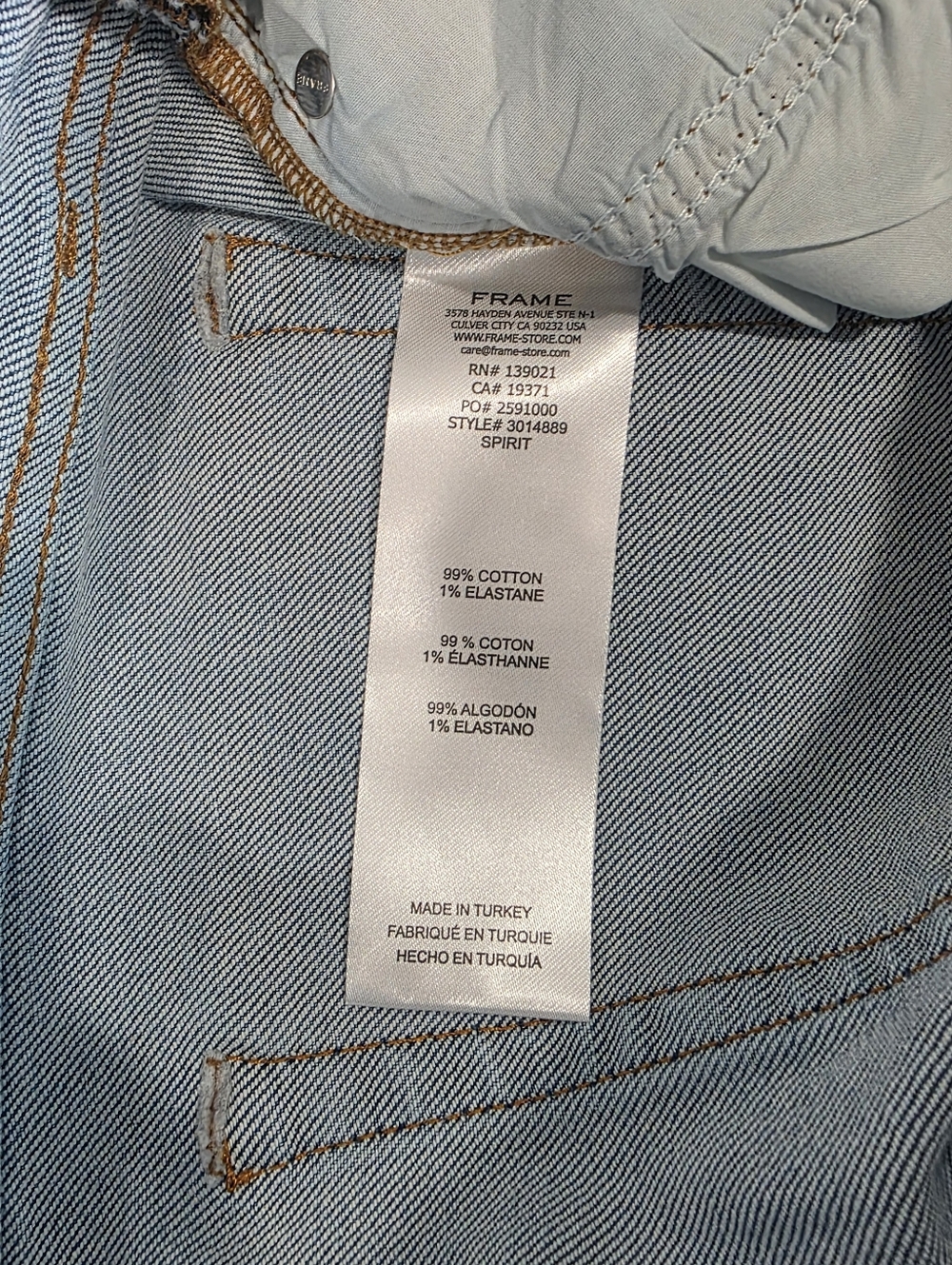 Frame The Rodeo Jeans - Picture 7 of 11